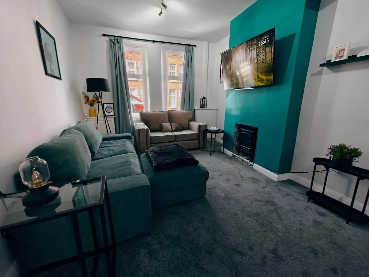 4Br Ravenhill Modern Home Belfast 0*,  Birleşik Krallık